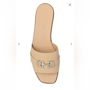 Salvatore Ferragamo Oria Gancini Leather Sandals
Petalo